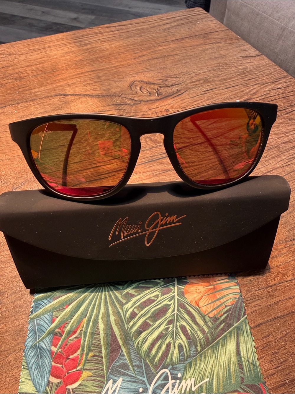 Maui Jim Melemele Polerized sunglasses - Picture 2 of 5